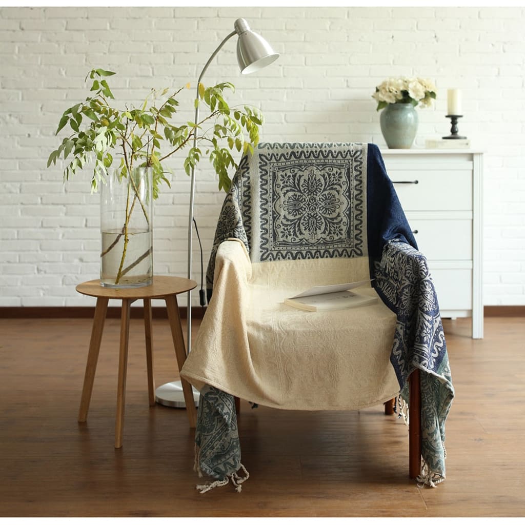 Jeté De Chaise - LoCo LeCovers